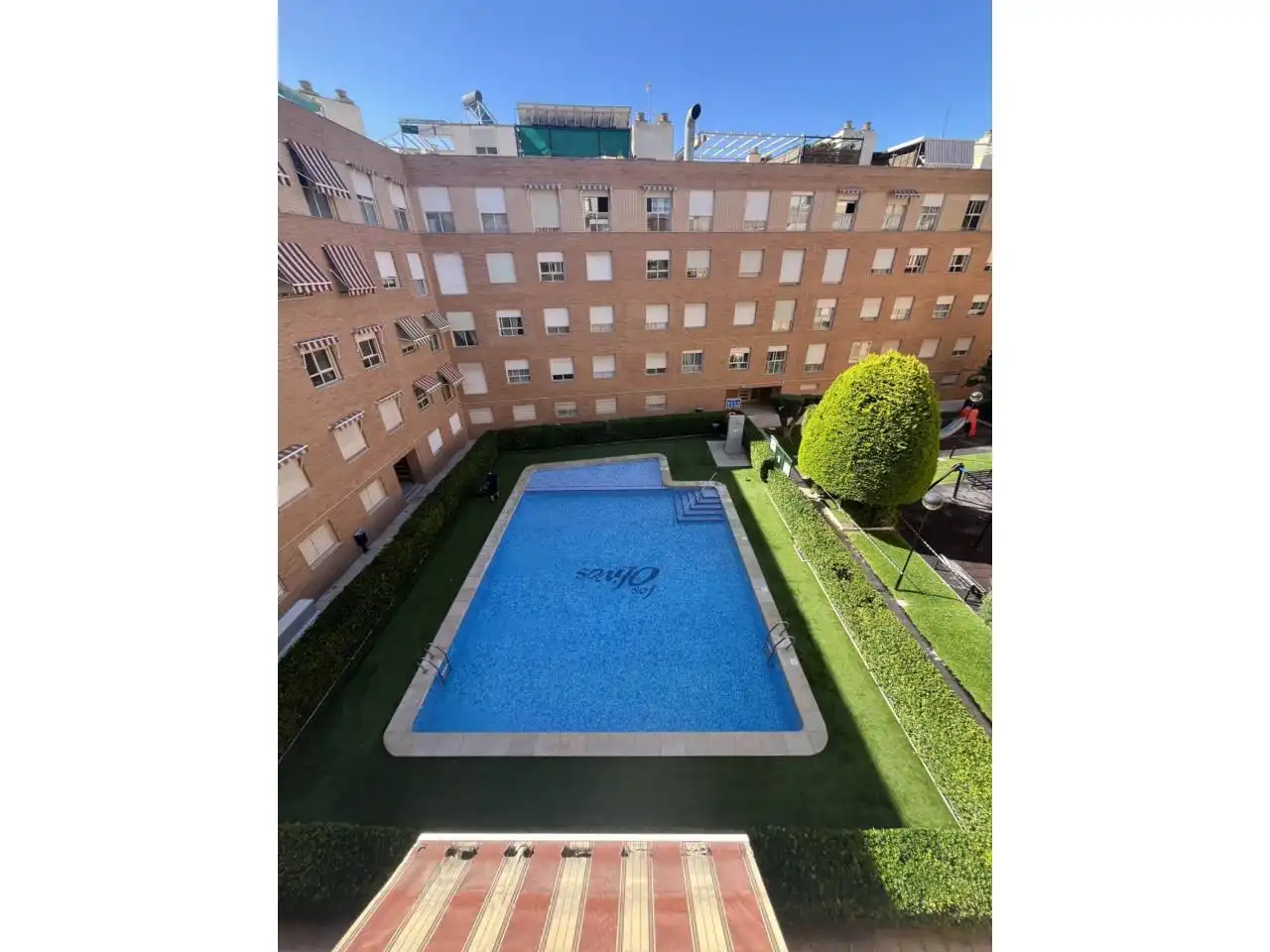 Piscina de Piso de alquiler en Sant Joan d'Alacant con Calefacción, Trastero y Balcón