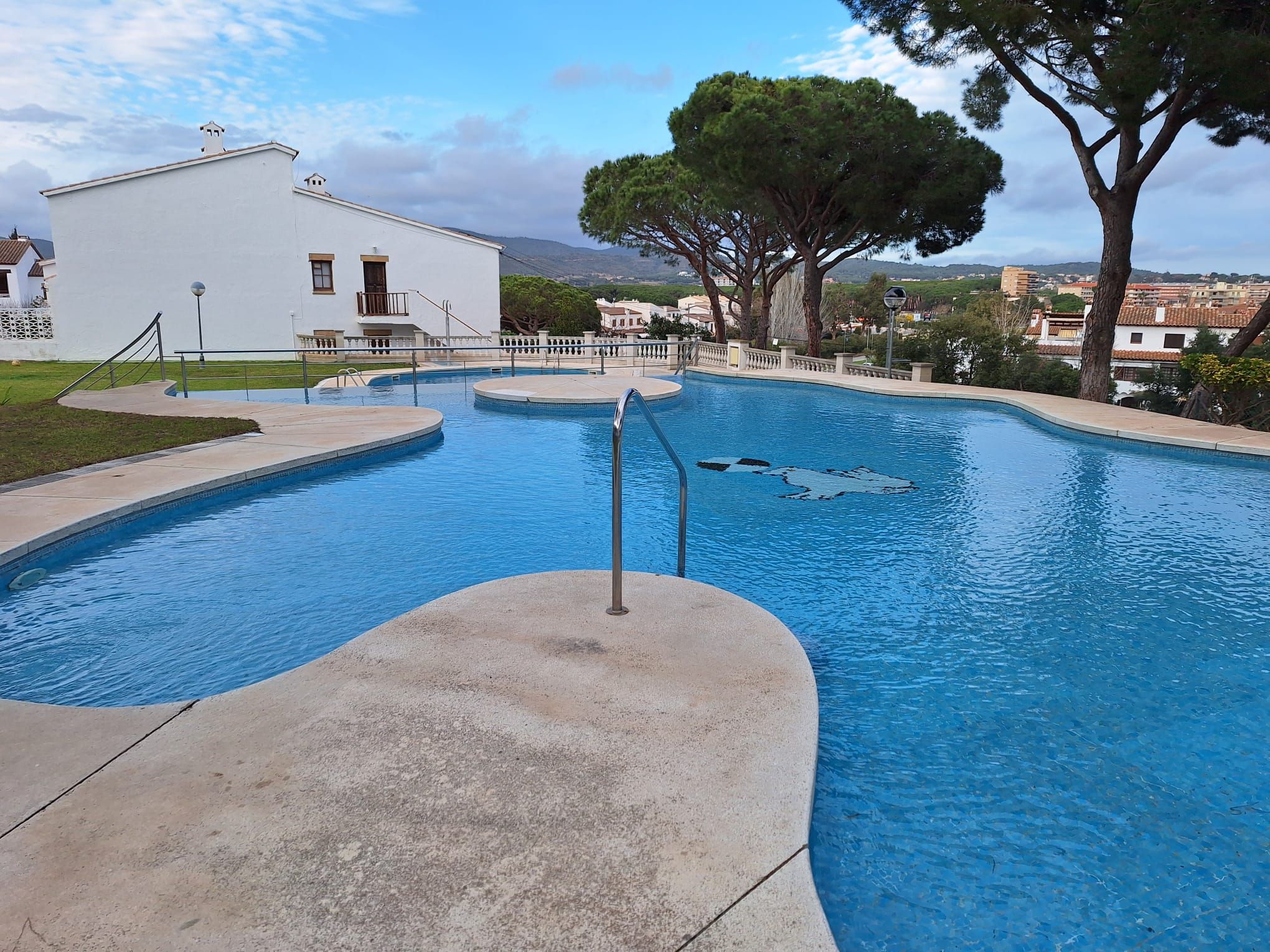 Houses for rent in Avinguda del Rosselló, Torre Valentina - Mas Vilar de La Mutxada - Treumal