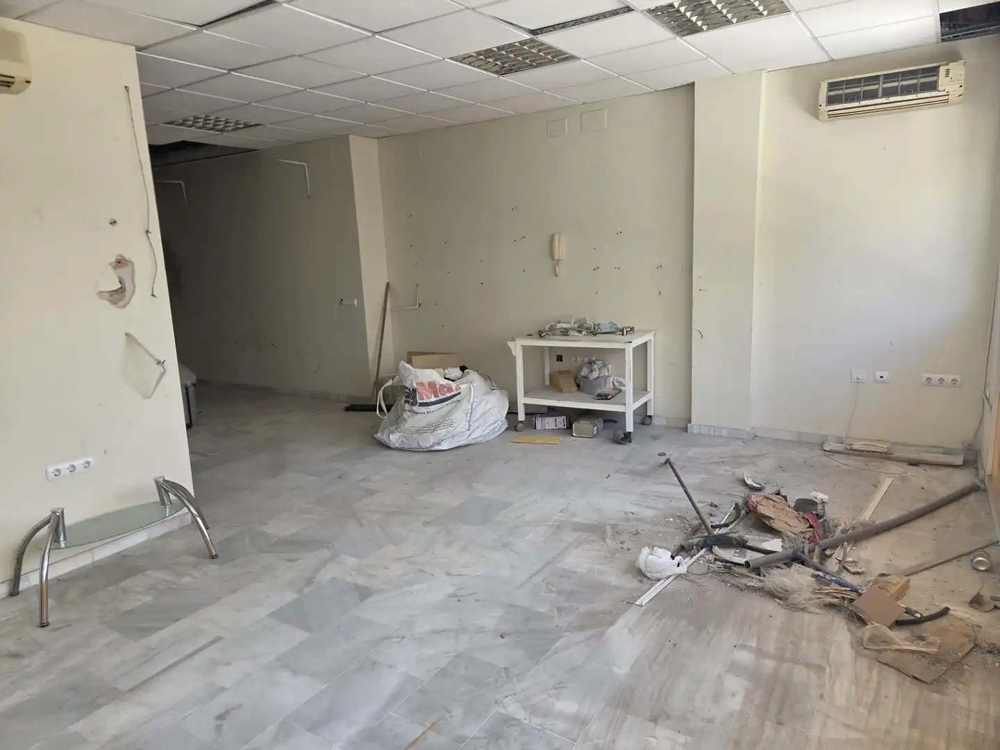 Local comercial en venda a Las Lagunas