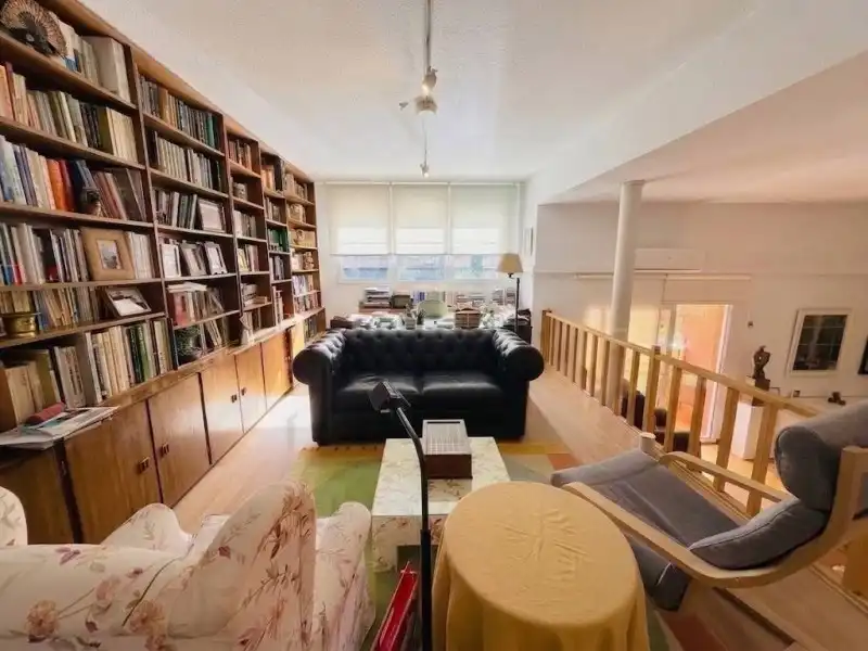 Sala de estar de Piso en venta en Las Rozas de Madrid con Aire acondicionado, Calefacción y Parquet
