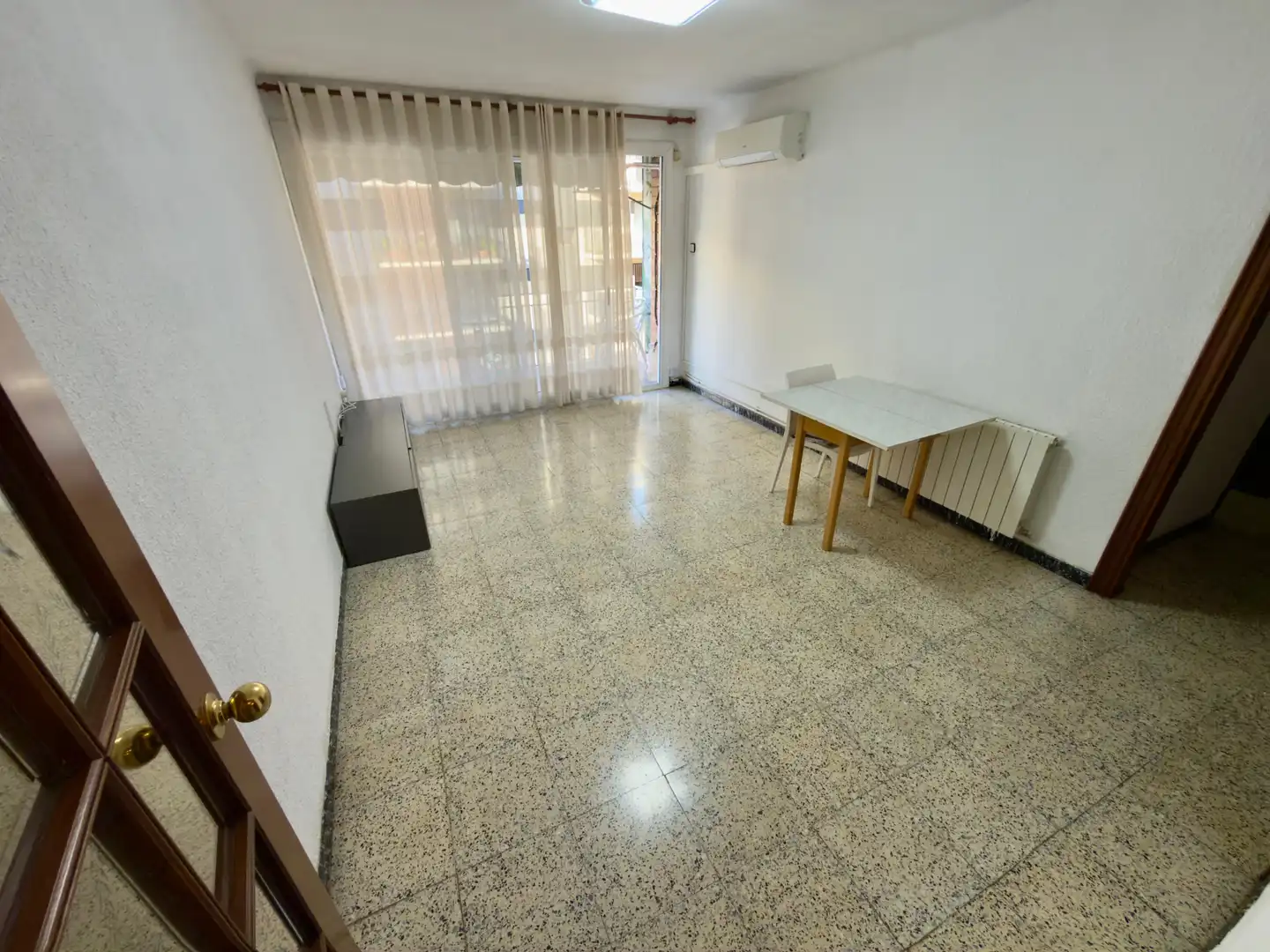 Flat with balcony for sale in Carrer de Rius i Taulet, imagen 2