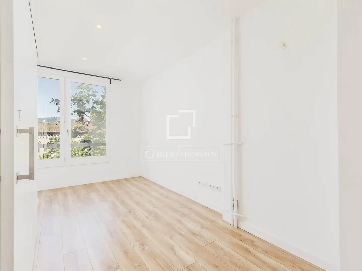 Habitación de Piso en venta en Barcelona con Aire acondicionado y Calefacción