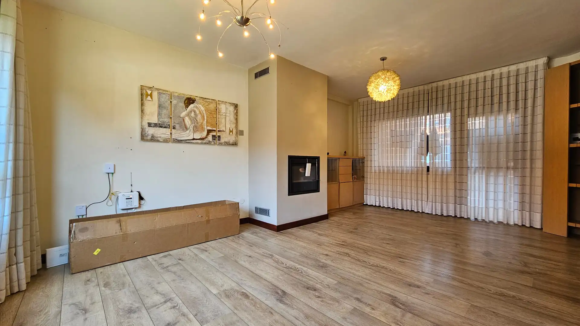 Sala de estar de Casa adosada en venta en Alegría-Dulantzi con Calefacción, Parquet y Terraza