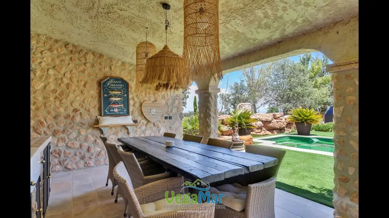 Terrace of Country homes for sale in Freila