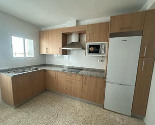 Kitchen of Flat to rent in  Granada Capital  with Air Conditioner, Furnished and Washing machine