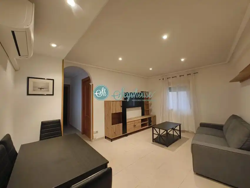 Sala de estar de Piso en venta en Segovia con Aire acondicionado y Calefacción