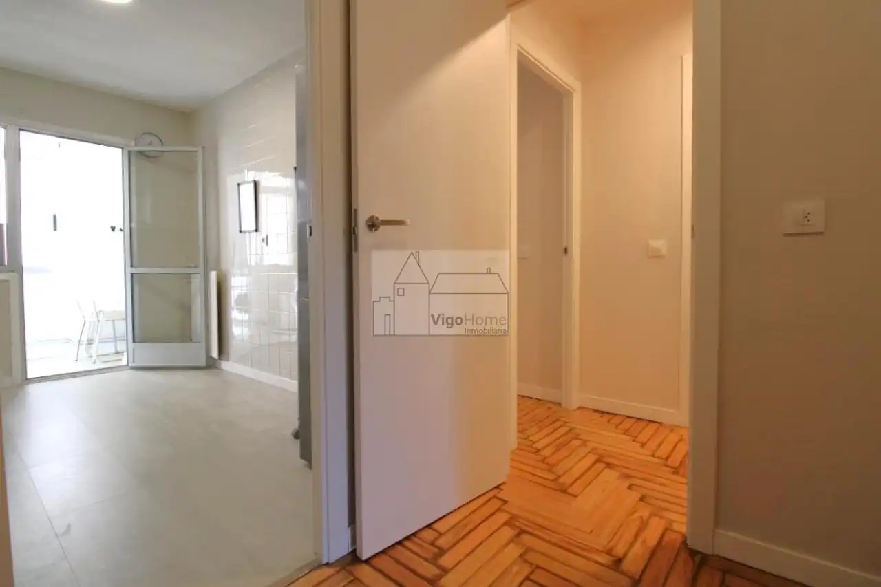 Appartamento con terrazza in affitto a Areal, imagen 17