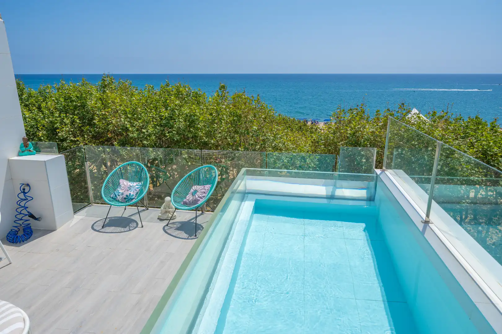 Schwimmbecken von Dachboden zum Verkauf in Calella mit Klimaanlage, Terrasse und Schwimmbad