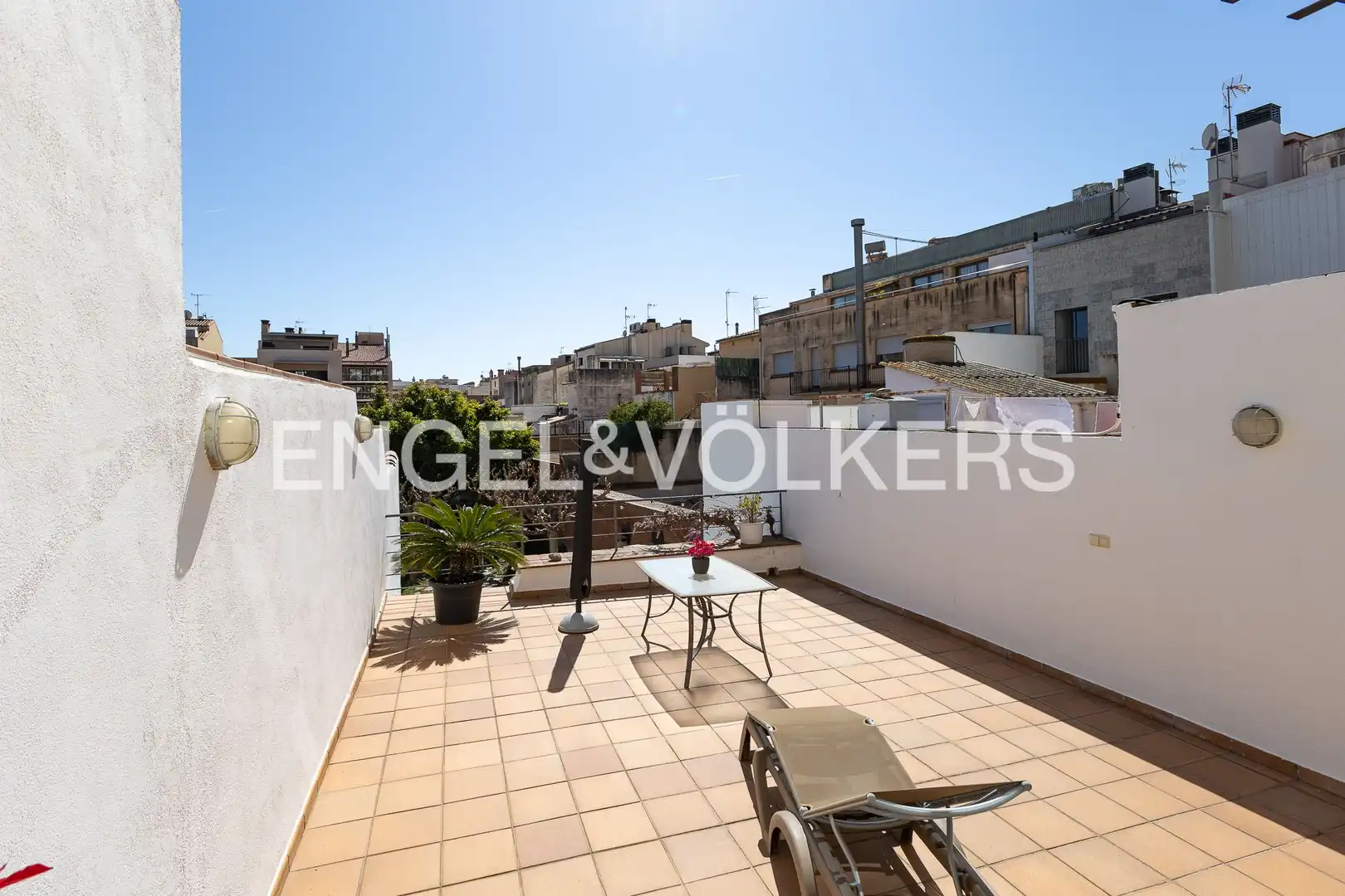 Terrassa de Casa o xalet en venda en Mataró amb Aire condicionat, Calefacció i Jardí privat
