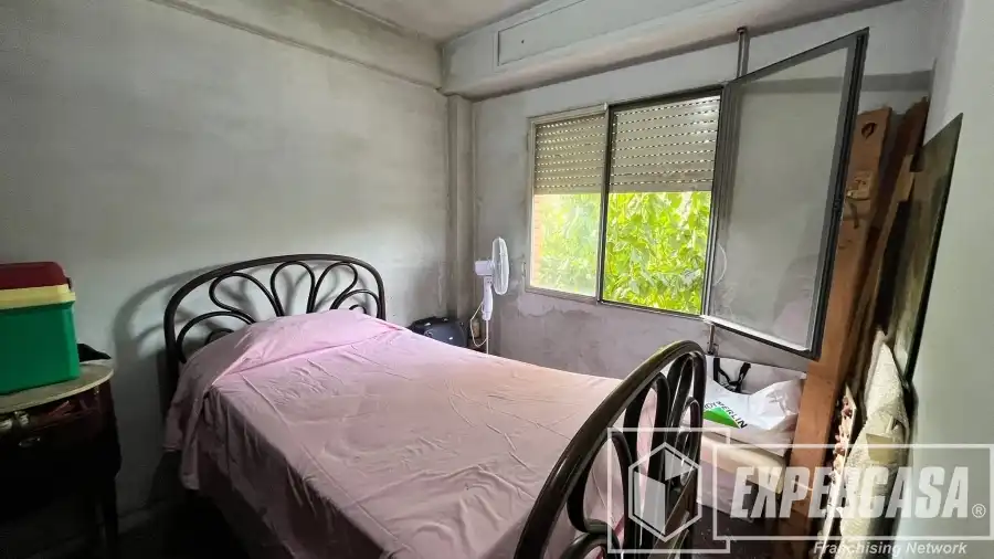 Bedroom of Flat for sale in Quatre Carreres