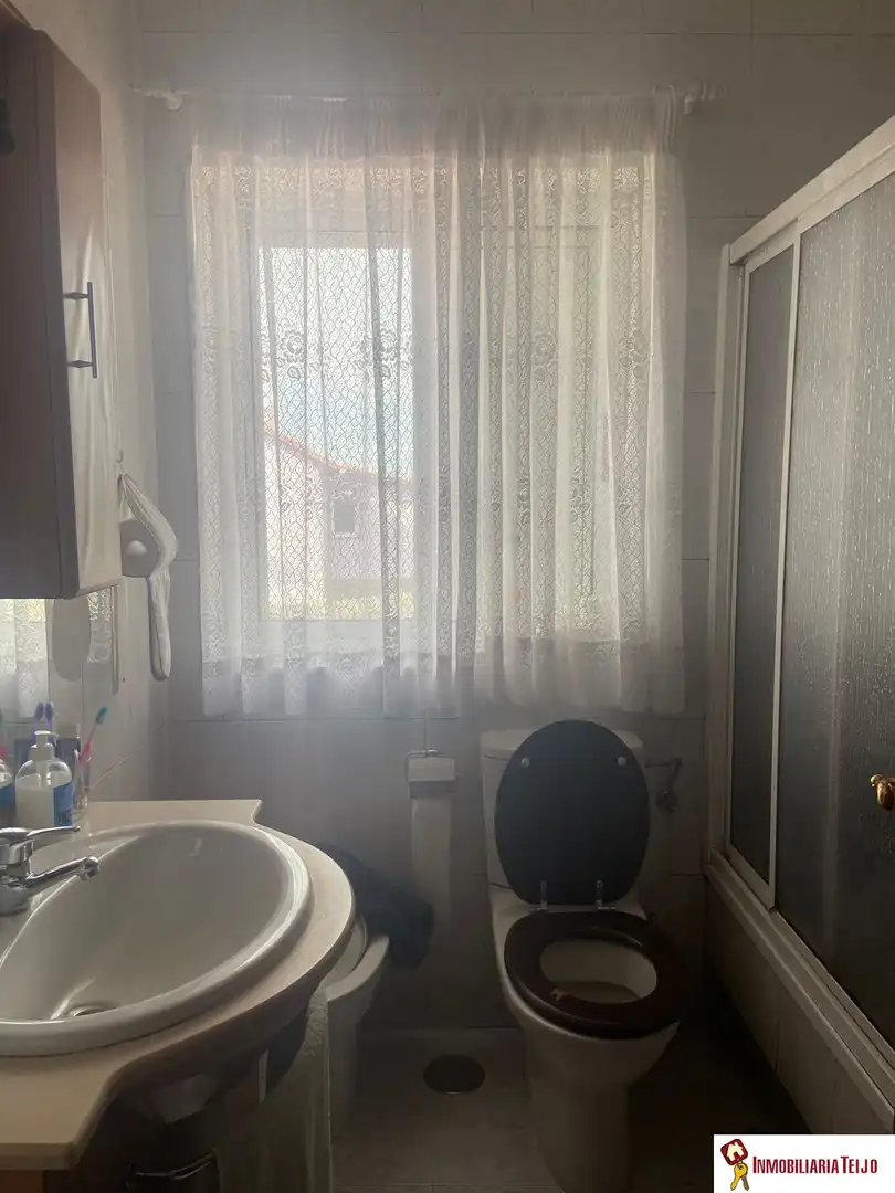 Bathroom of Houses for sale in Narón  with Heating, Private garden and Terrace