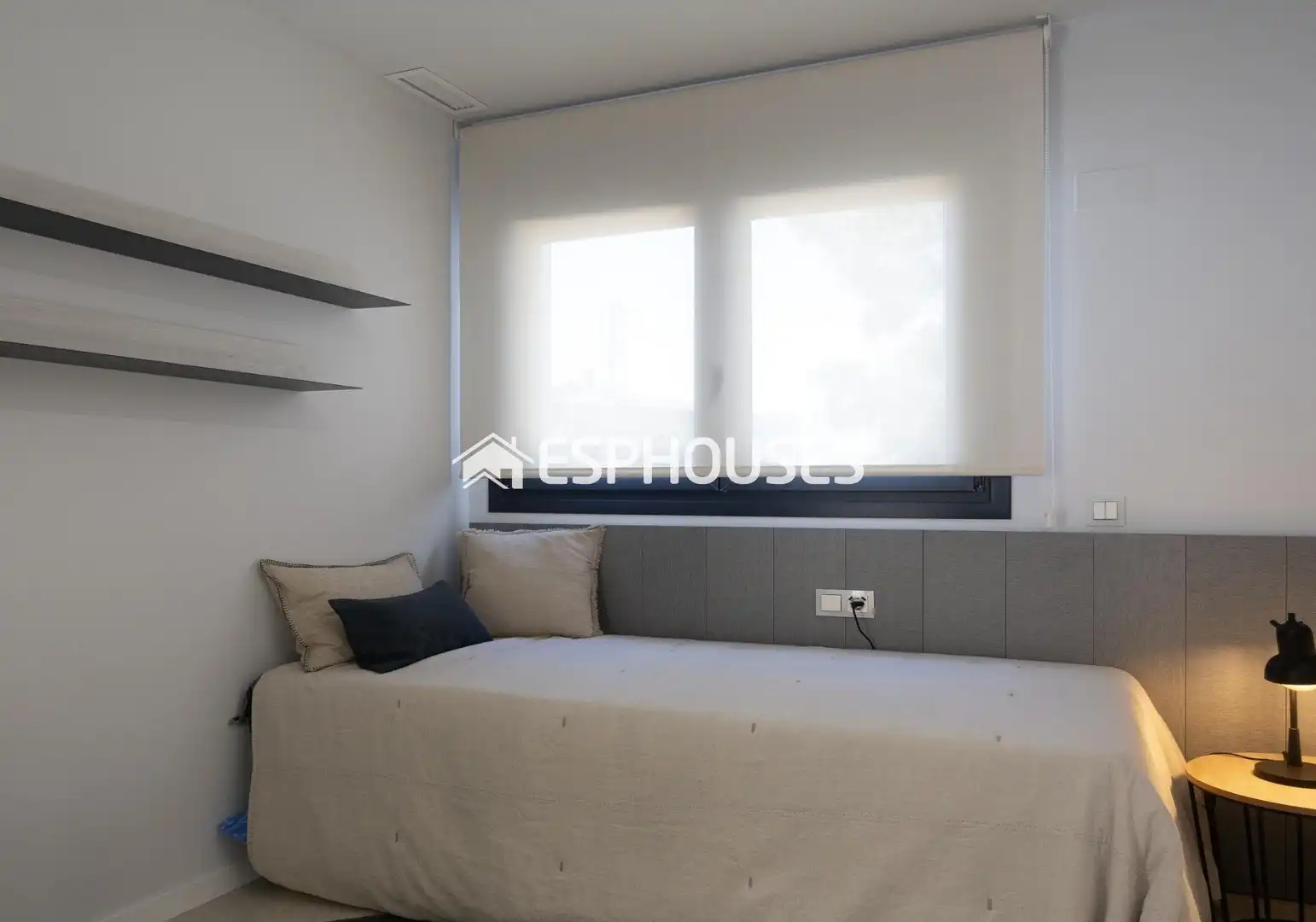 Bedroom of Attic for sale in Dénia  with Terrace, Balcony and Community pool