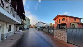 Vista exterior de Casa o xalet en venda en Vega de Espinareda