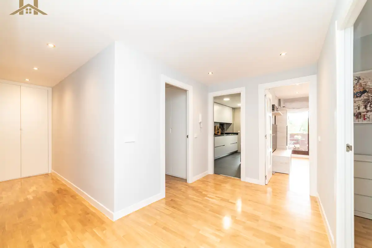 Wohnung zum Verkauf in Boadilla del Monte mit Klimaanlage, Heizung und Abstellraum