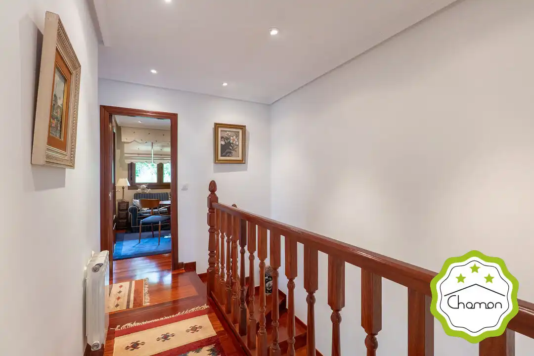 Houses for sale in Castro-Urdiales  with Heating and Furnished