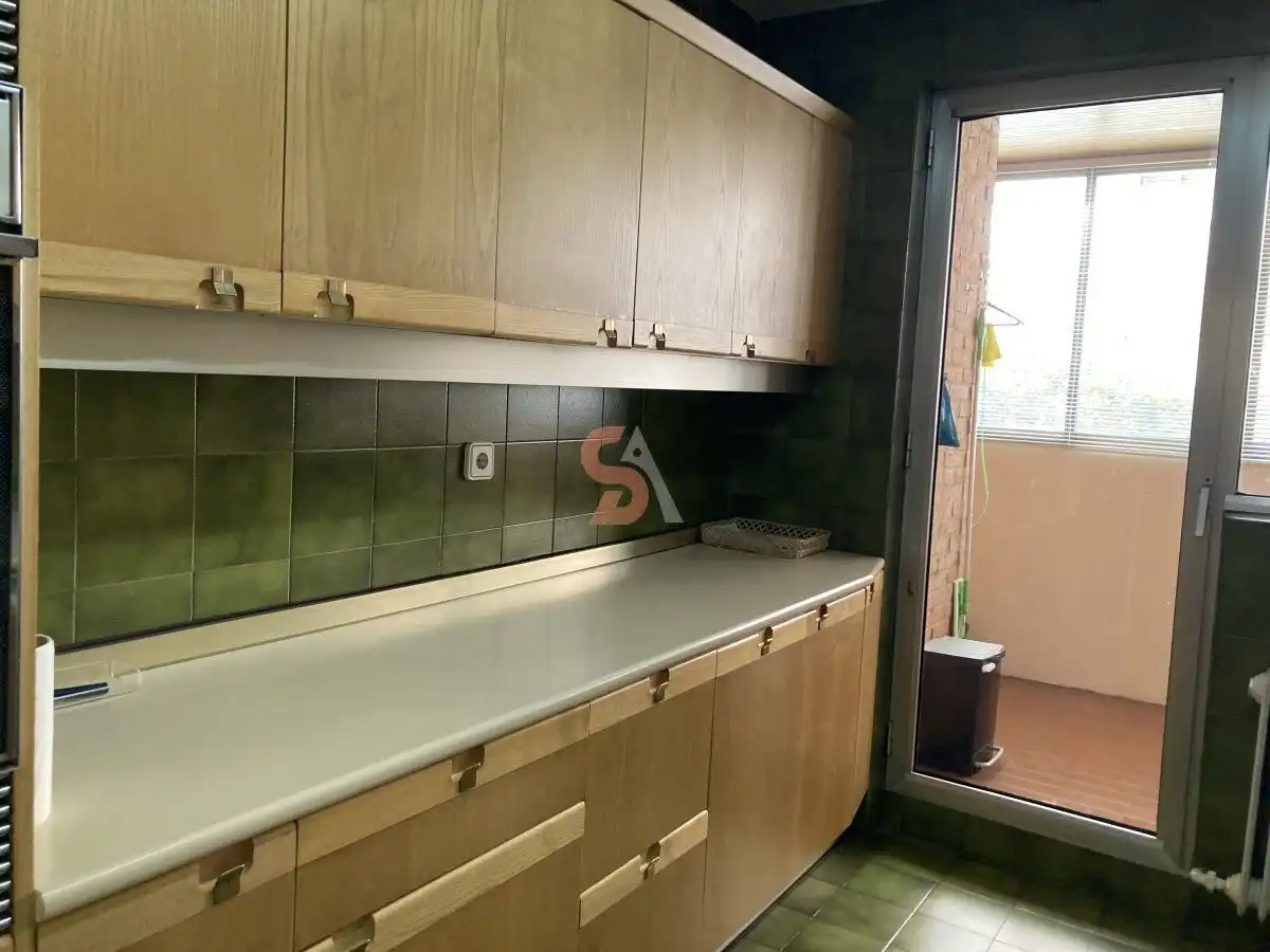 Kitchen of Flat for rent in Valladolid  with Heating and Terrace