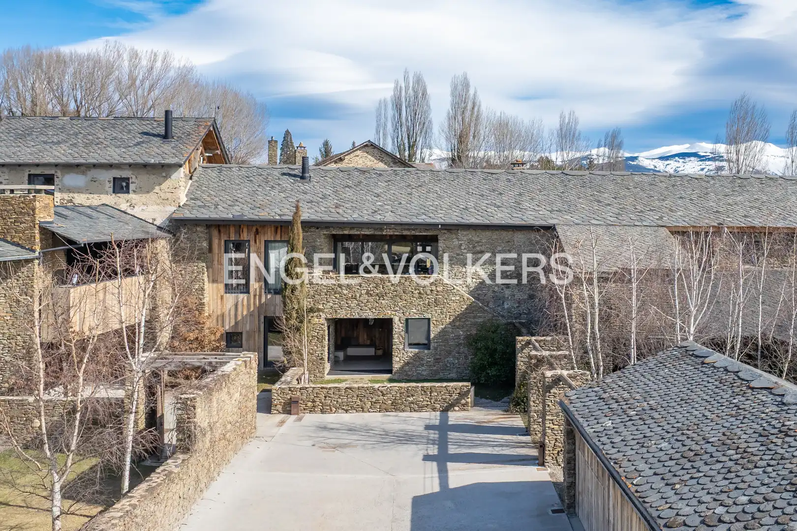 Vista exterior de Casa o chalet en venta en Bolvir con Calefacción, Jardín privado y Parquet