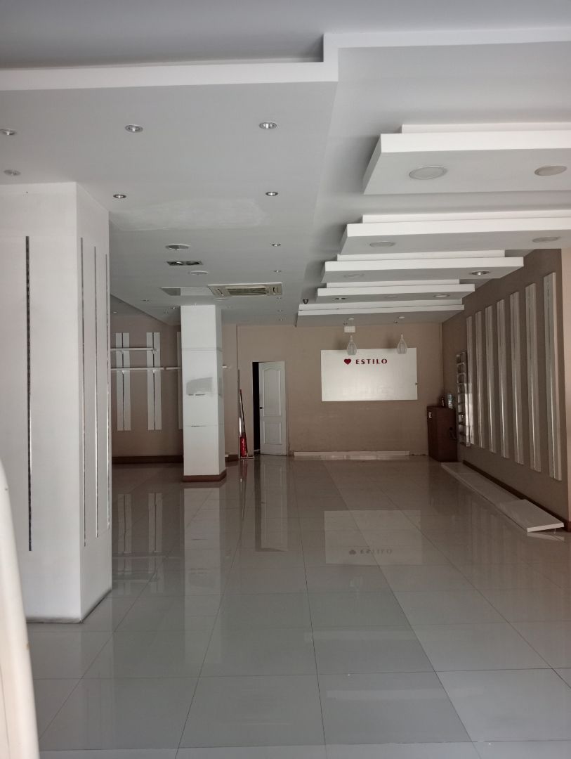 Local de alquiler en  Valencia Capital con Aire acondicionado