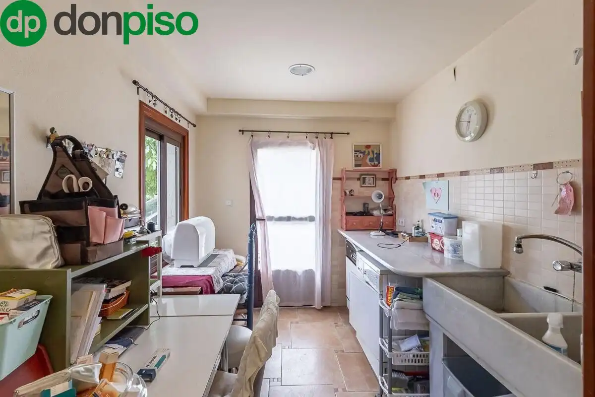 Detached house with pool for sale in Calle del Albaricoque 3, imagen 27
