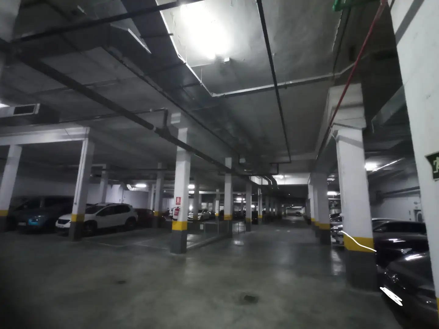 Parking of Garage for rent in Madrid