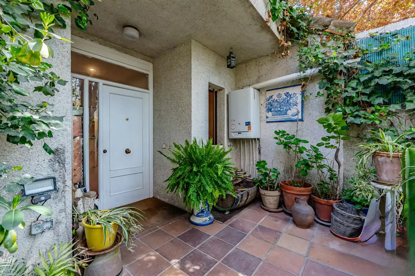 Terraza de Casa adosada en venta en Madrid con Calefacción, Jardín privado y Piscina