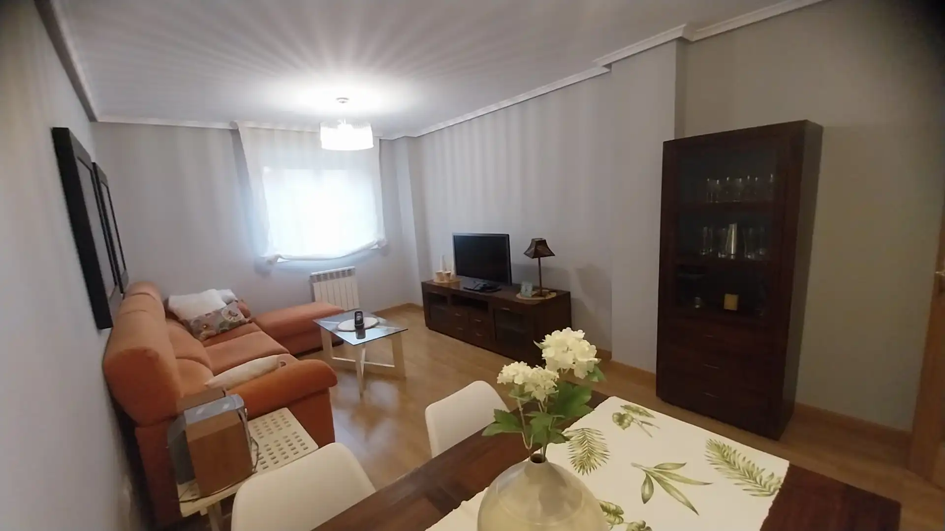 Sala d'estar de Pis de lloguer en Zaragoza amb Aire condicionat, Calefacció i Traster