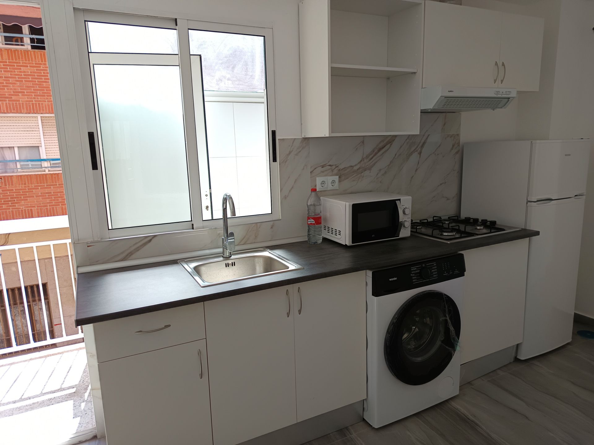 Kitchen of Apartment to rent in Alicante / Alacant  with Air Conditioner, Furnished and Washing machine