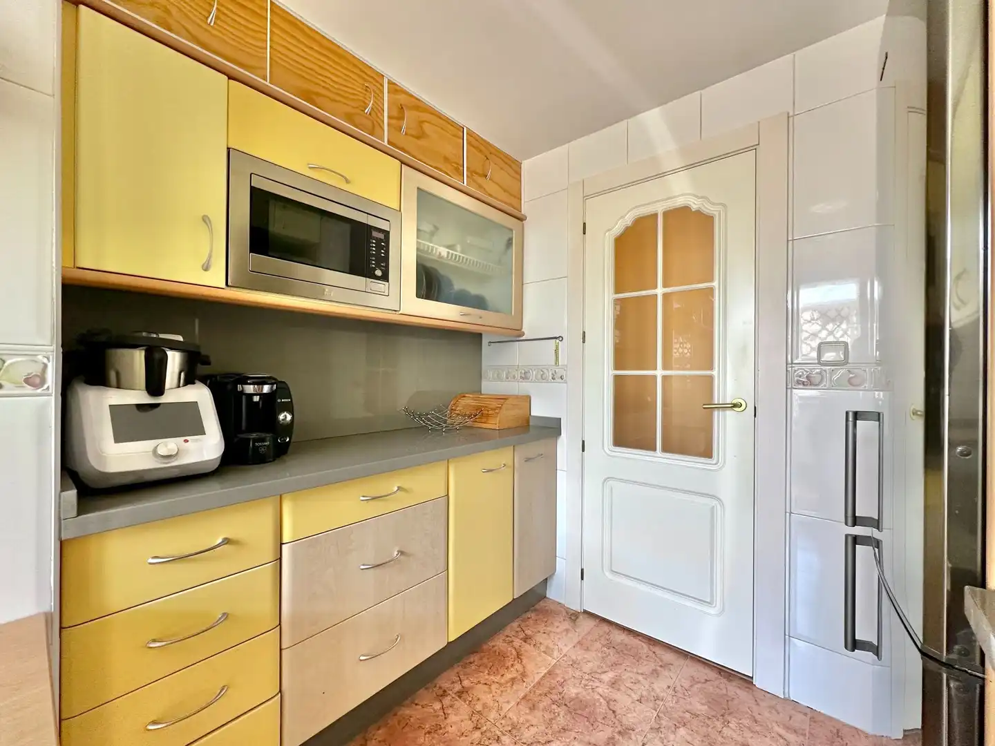 Cocina de Apartamento en venta en Almuñécar con Aire acondicionado, Terraza y Amueblado