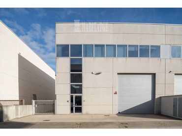 Nau industrial en venda a Calle Susany
