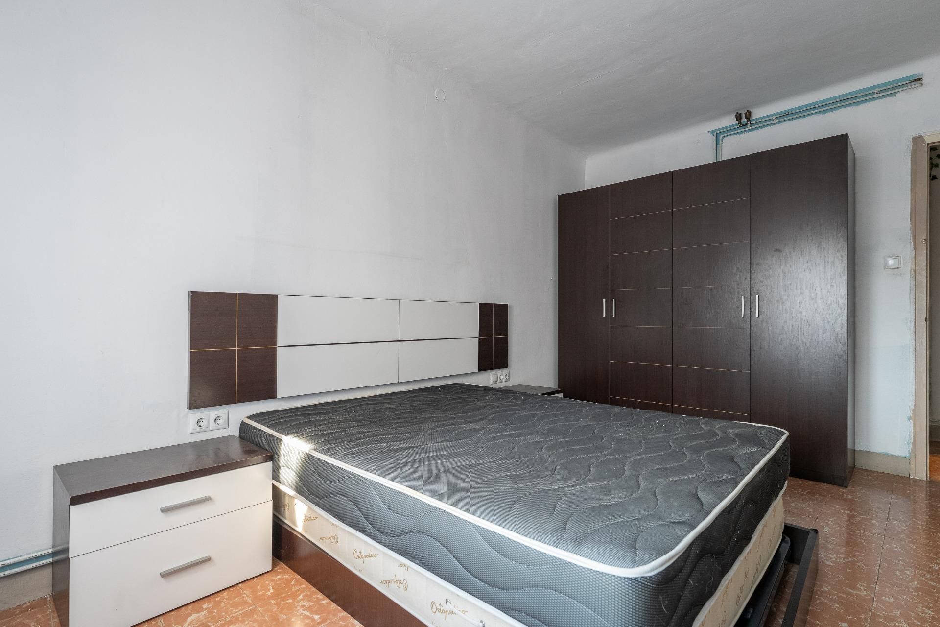 Schlafzimmer von Wohnung zum verkauf in Constantí