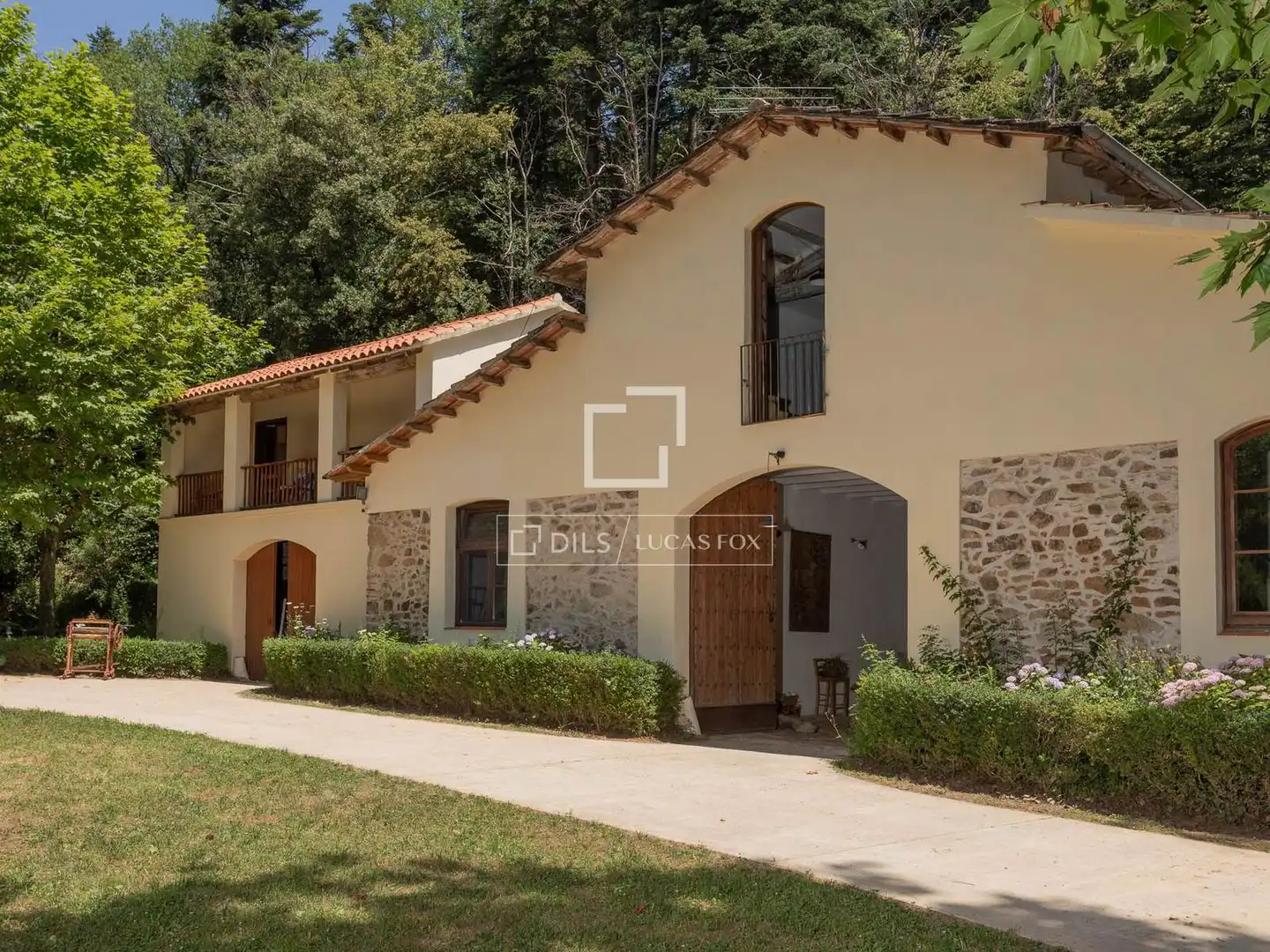 Vista exterior de Finca rústica en venta en Sant Hilari Sacalm con Aire acondicionado, Calefacción y Jardín privado
