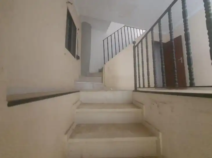 Haus oder Chalet zum Verkauf in Guadix mit Balkon