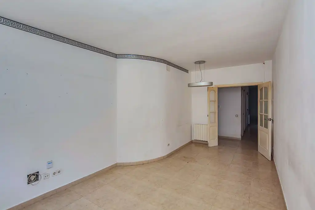 Flat for sale in Cornellà de Llobregat