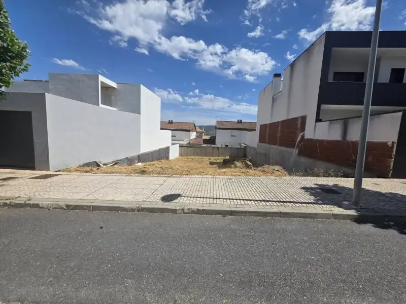 Terreni e lotti in vendita a Zona Norte - Hospital - Urbanizaciones