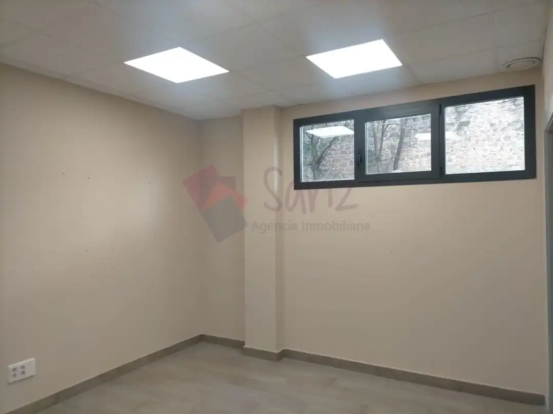 Local comercial de lloguer a Santa Lucia Kalea, imagen 7