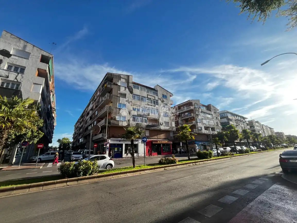 Vista exterior de Estudio en venta en Torrejón de Ardoz