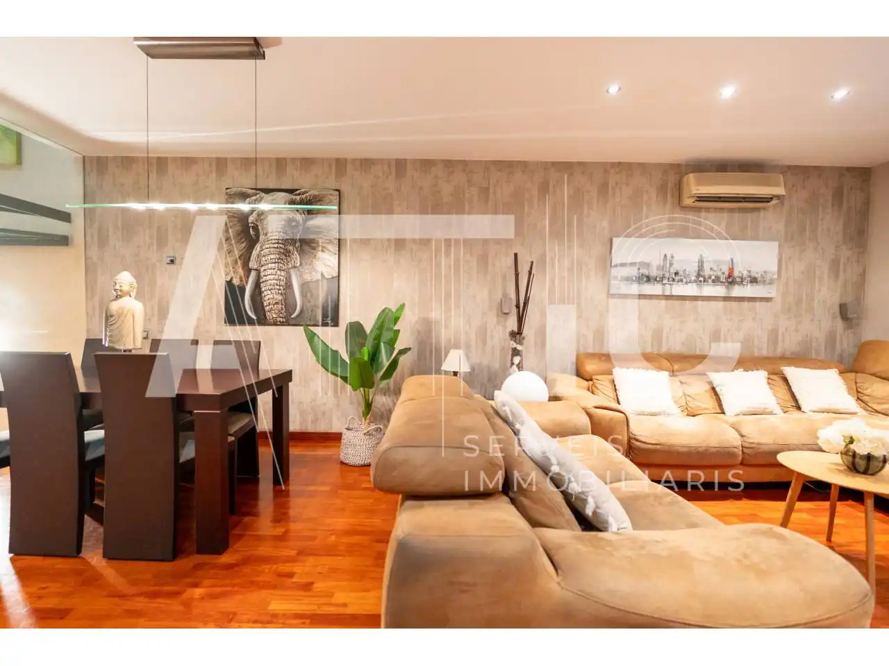 Sala d'estar de Casa o xalet en venda en Sabadell amb Aire condicionat, Calefacció i Parquet