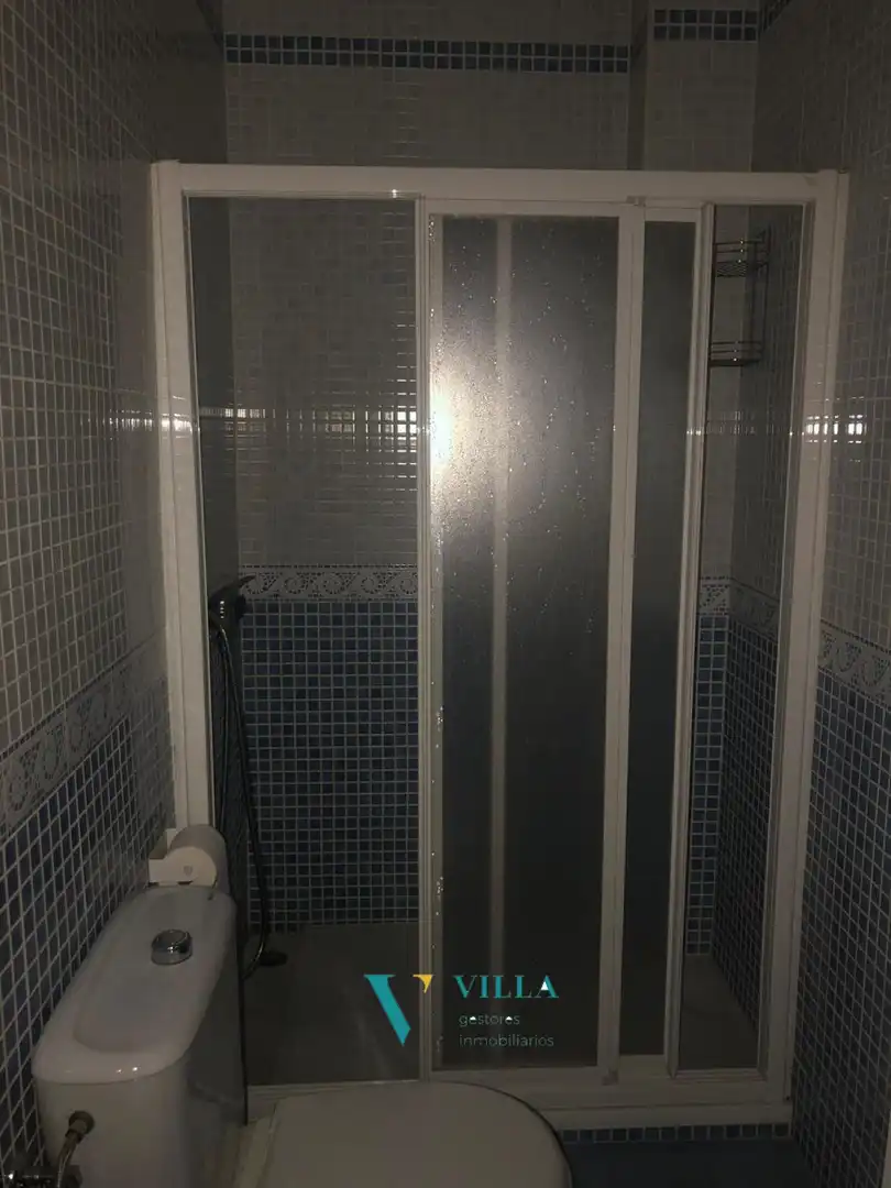 Bany de Pis en venda en Alcalá de Guadaira amb Aire condicionat