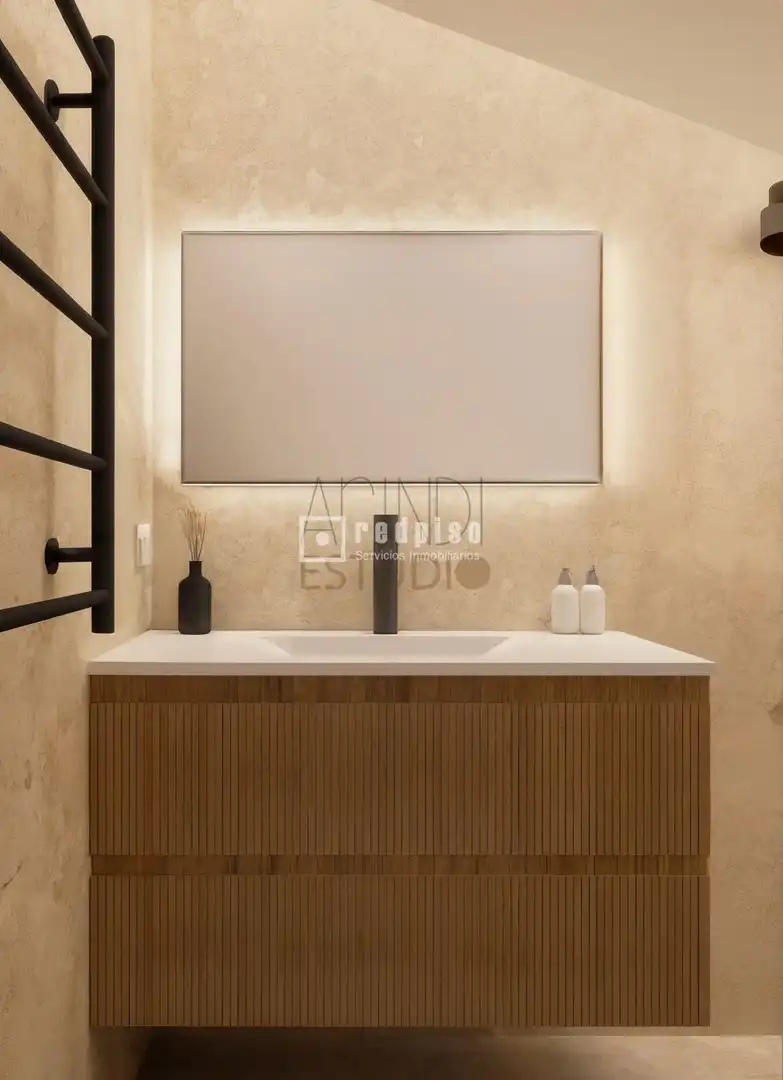 Badezimmer von Dachboden zum Verkauf in Madrid mit Klimaanlage, Heizung und Parkett