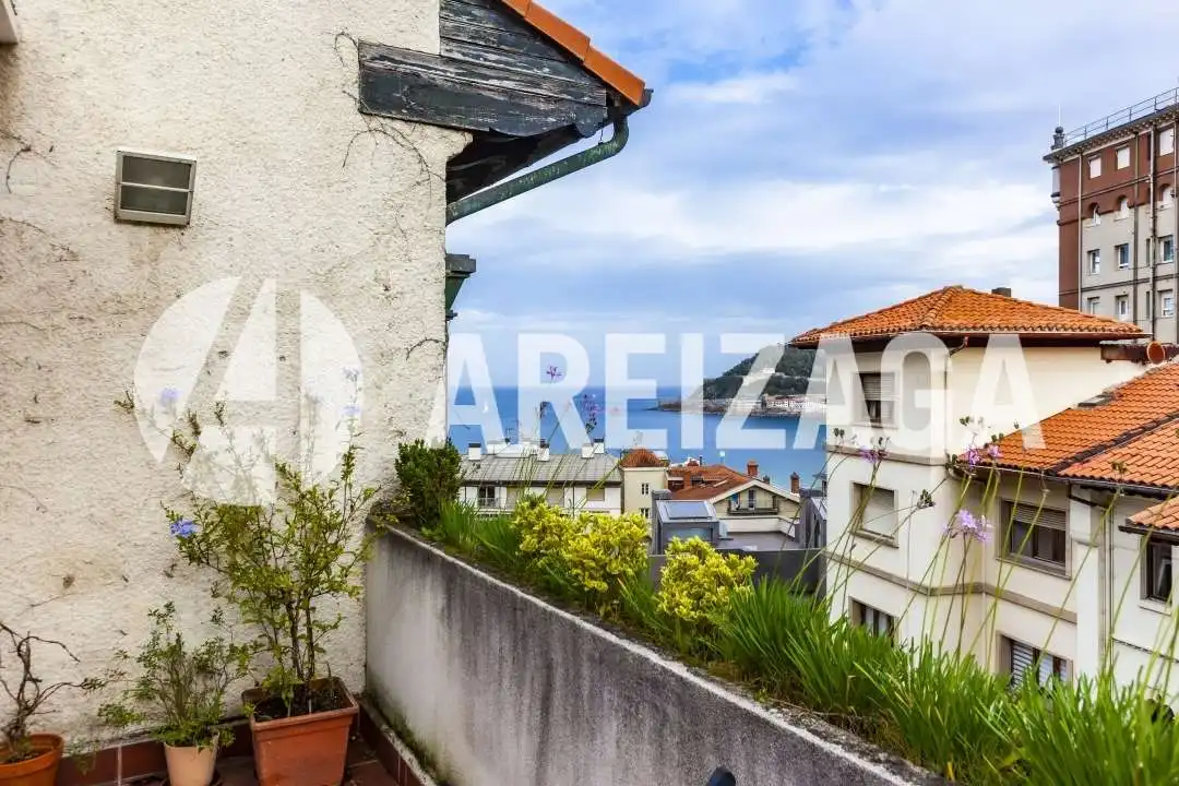 Terraza de Casa o chalet en venta en Donostia - San Sebastián  con Calefacción, Jardín privado y Terraza