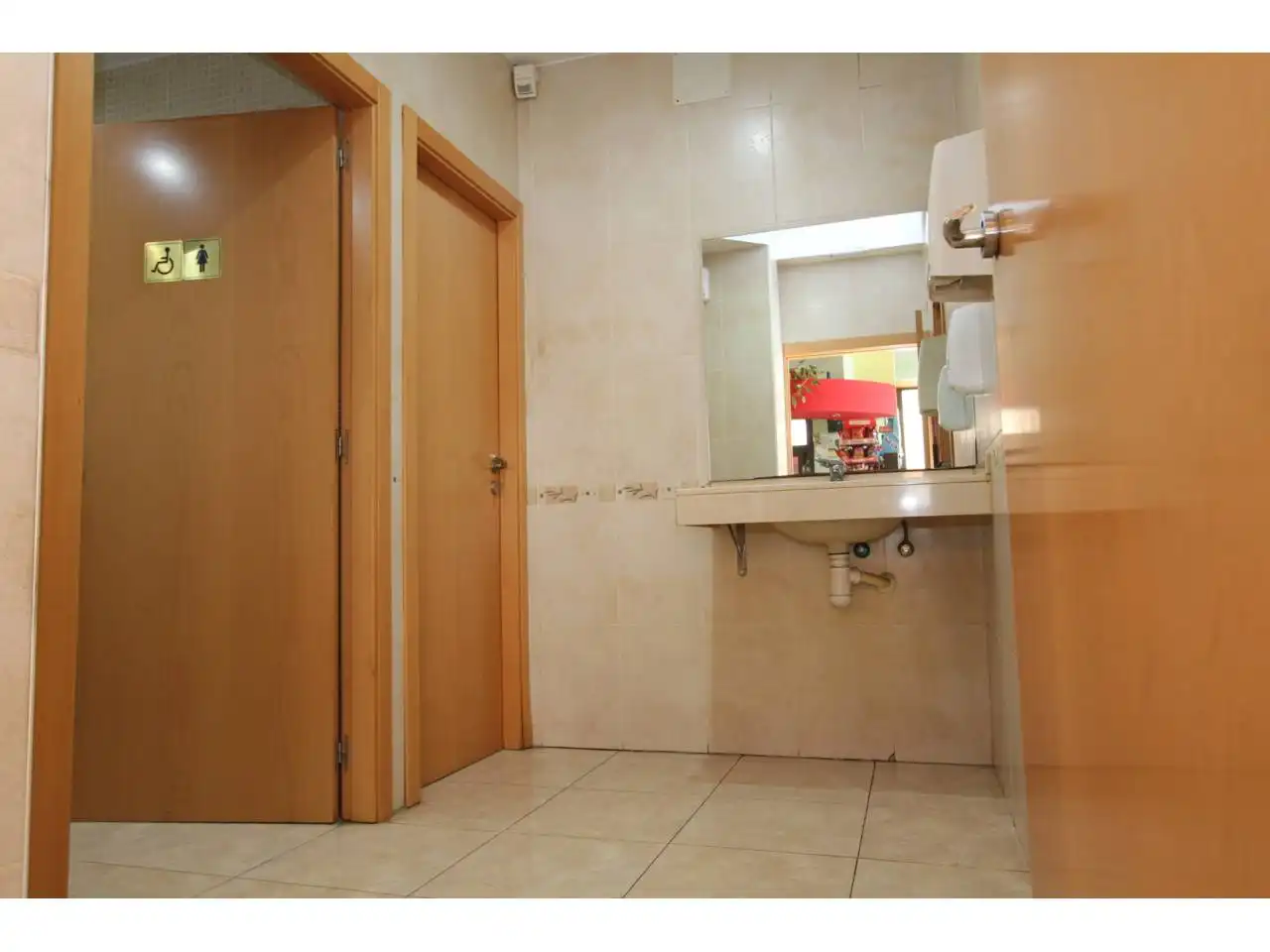 Local comercial en venta en Avenida Vidreres esq. Masia del Roser, imagen 30