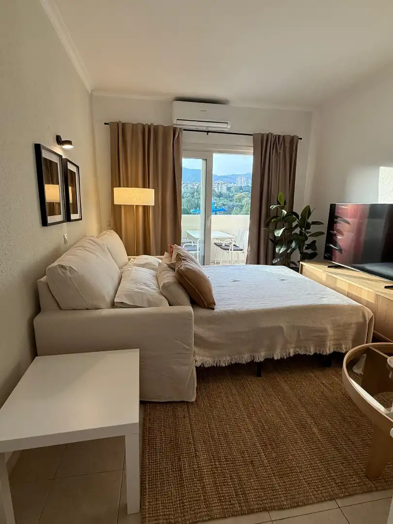 Apartment with pool for sale in Parque de la Paloma, imagen 9