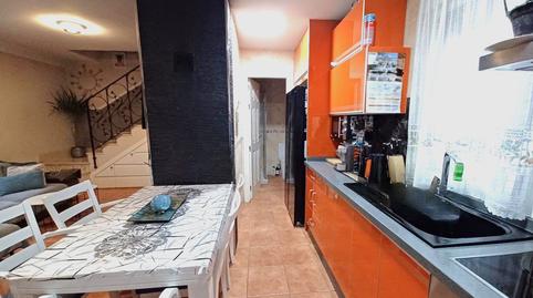 Foto 2 de Casa adosada en venda a Villalgordo del Júcar, Albacete