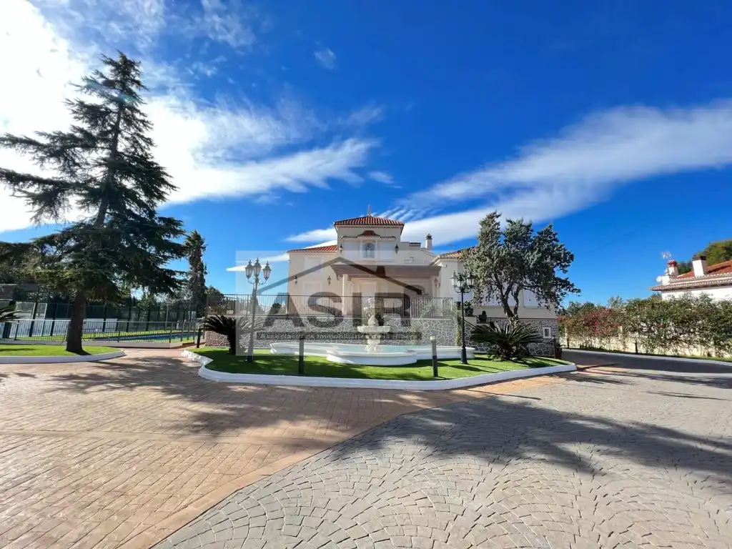 Vista exterior de Casa o chalet en venta en Alzira con Aire acondicionado, Terraza y Piscina
