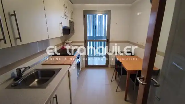 Kitchen of Flat for rent in Madrid  with Swimming Pool, Furnished and Washing machine