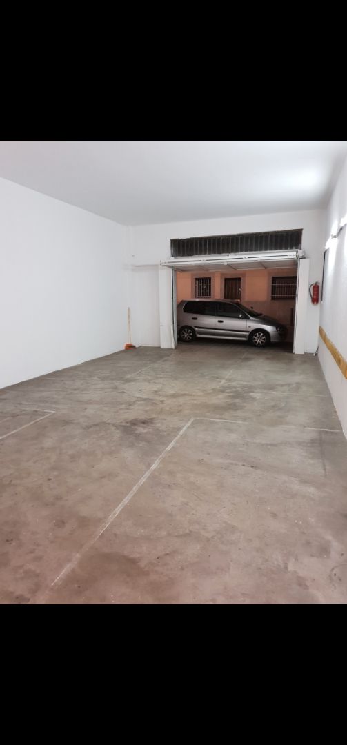 Aparcament de Casa o xalet en venda en  Barcelona Capital amb Terrassa