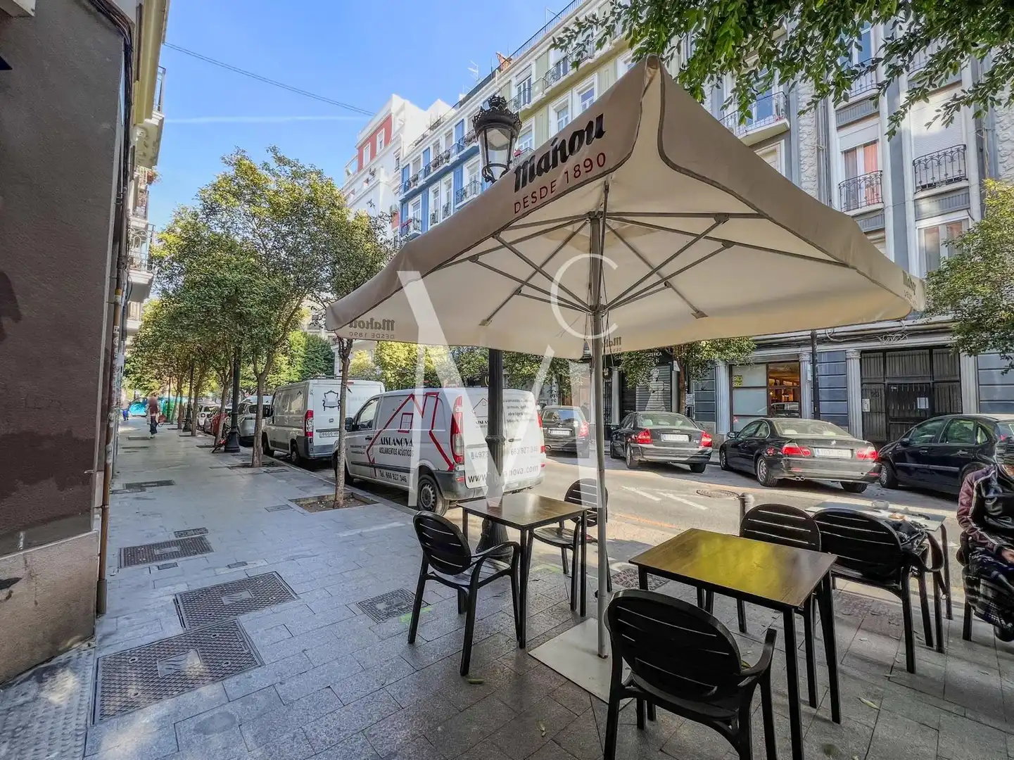 Exterior view of Commercial properties for rent in Valencia