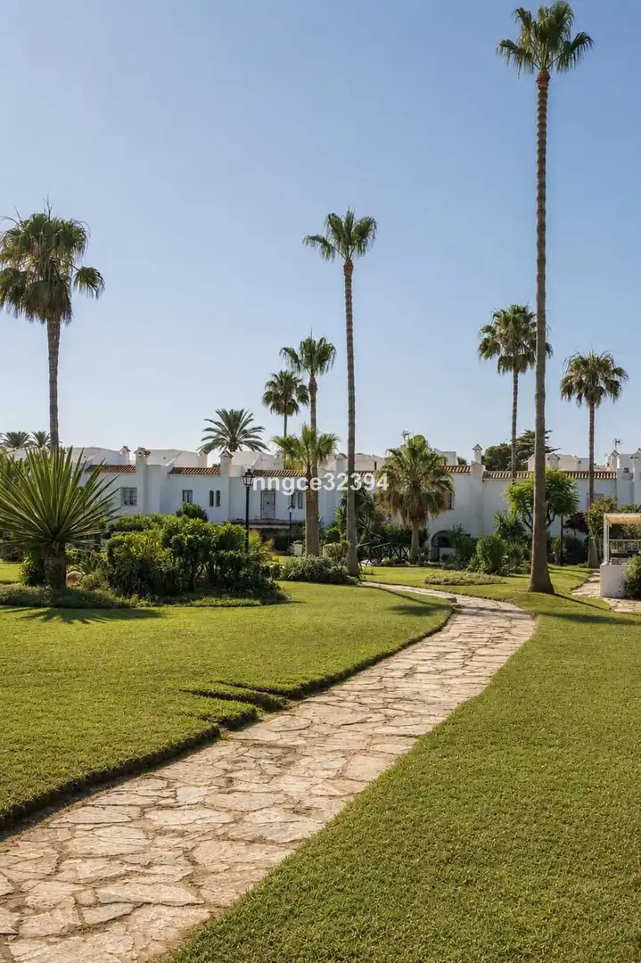 Adossat amb piscina en venda a Marina de Casares, imagen 48