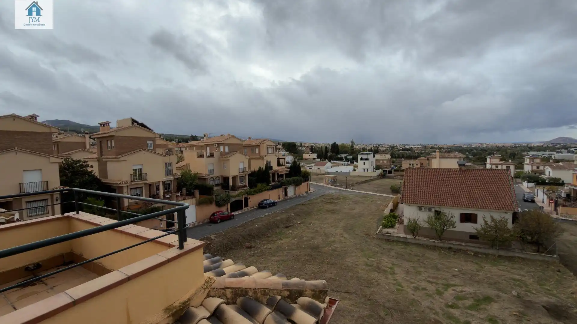 Vista exterior de Casa o chalet en venta en Cájar con Aire acondicionado, Calefacción y Jardín privado