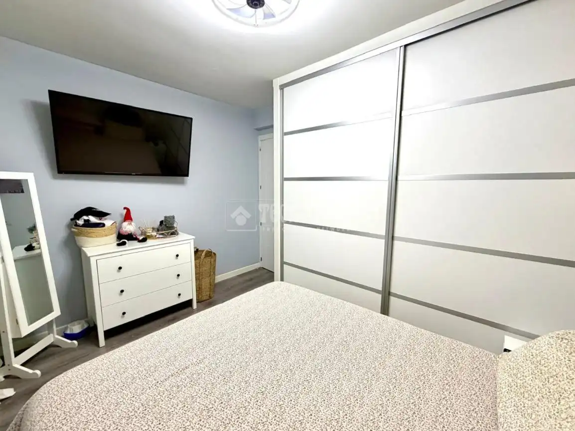 Habitación de Piso en venta en Móstoles con Aire acondicionado, Calefacción y Alarma